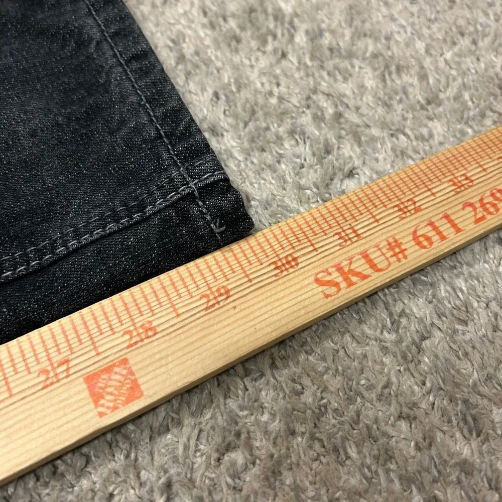 Southpole Jeans 30x30 Black Dark Wash Straight Leg Whiskered Denim Mens Y2K